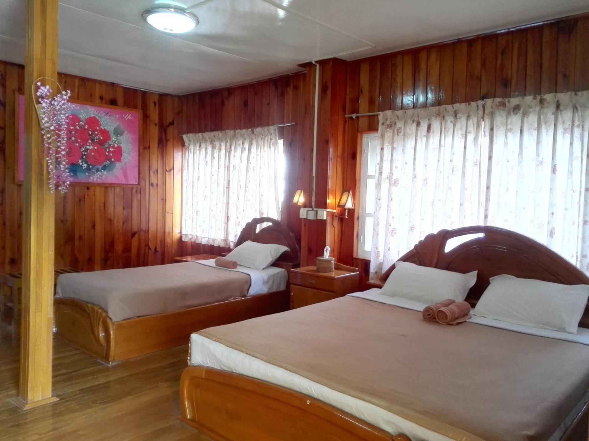 Bright Hotel Nyaung Shwe Εξωτερικό φωτογραφία