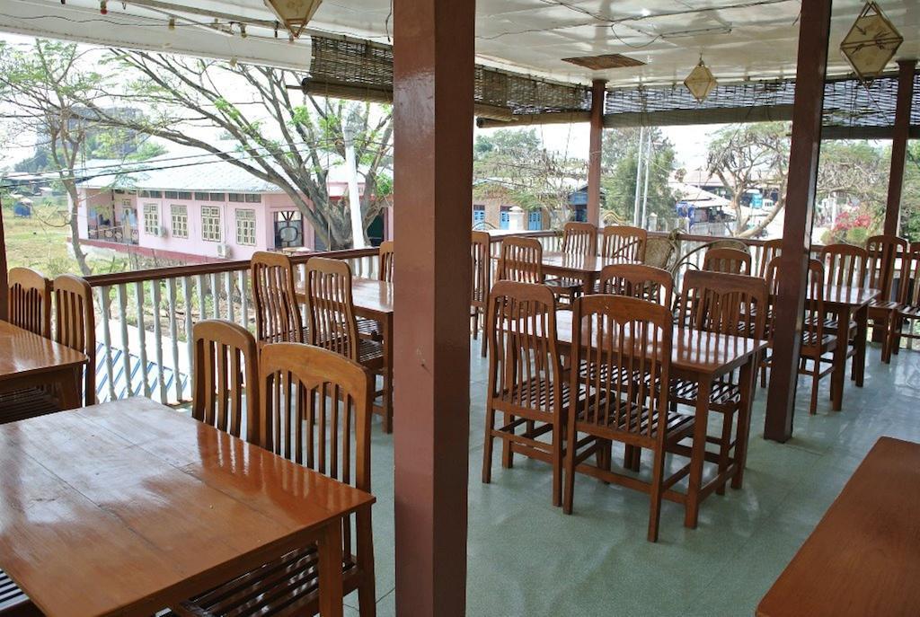 Bright Hotel Nyaung Shwe Εξωτερικό φωτογραφία